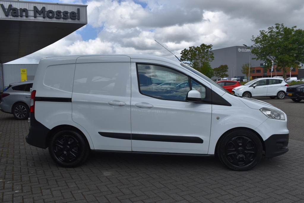 Ford Transit Courier
