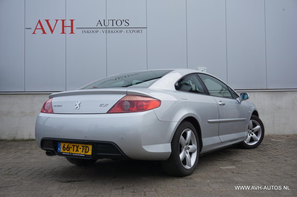 Peugeot 407