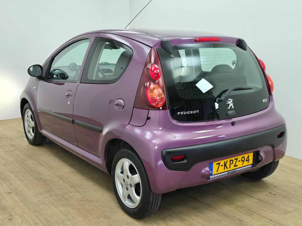 Peugeot 107