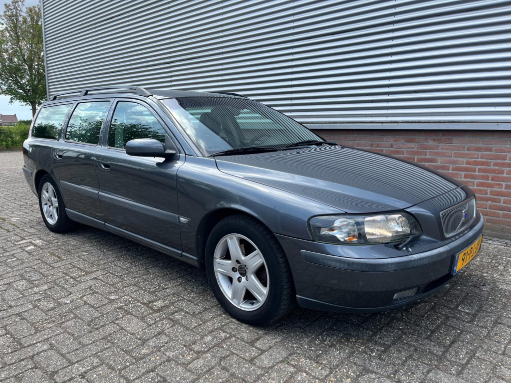 Volvo V70