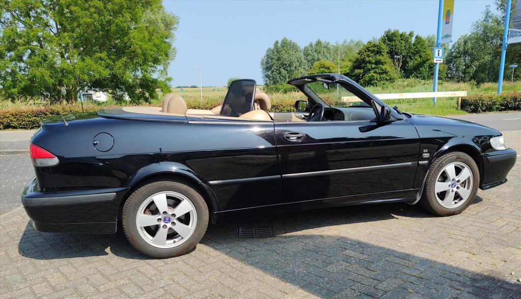 Saab 9-3