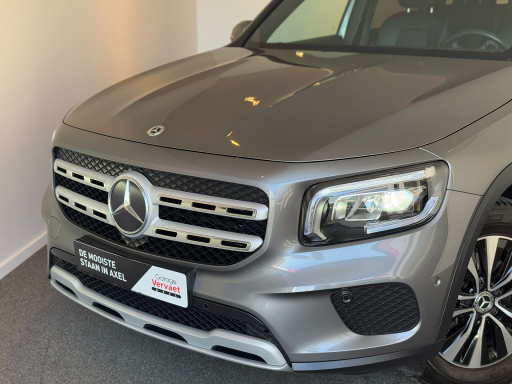 Mercedes-Benz Glb