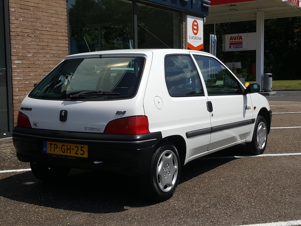 Peugeot 106