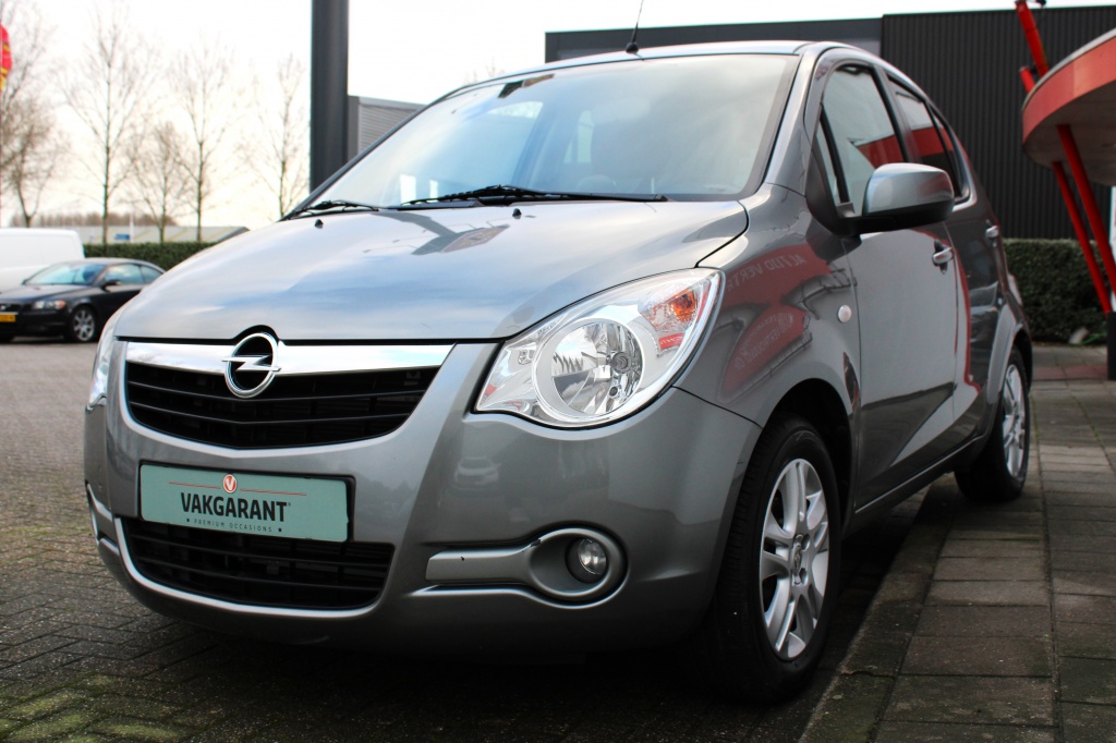 Opel Agila