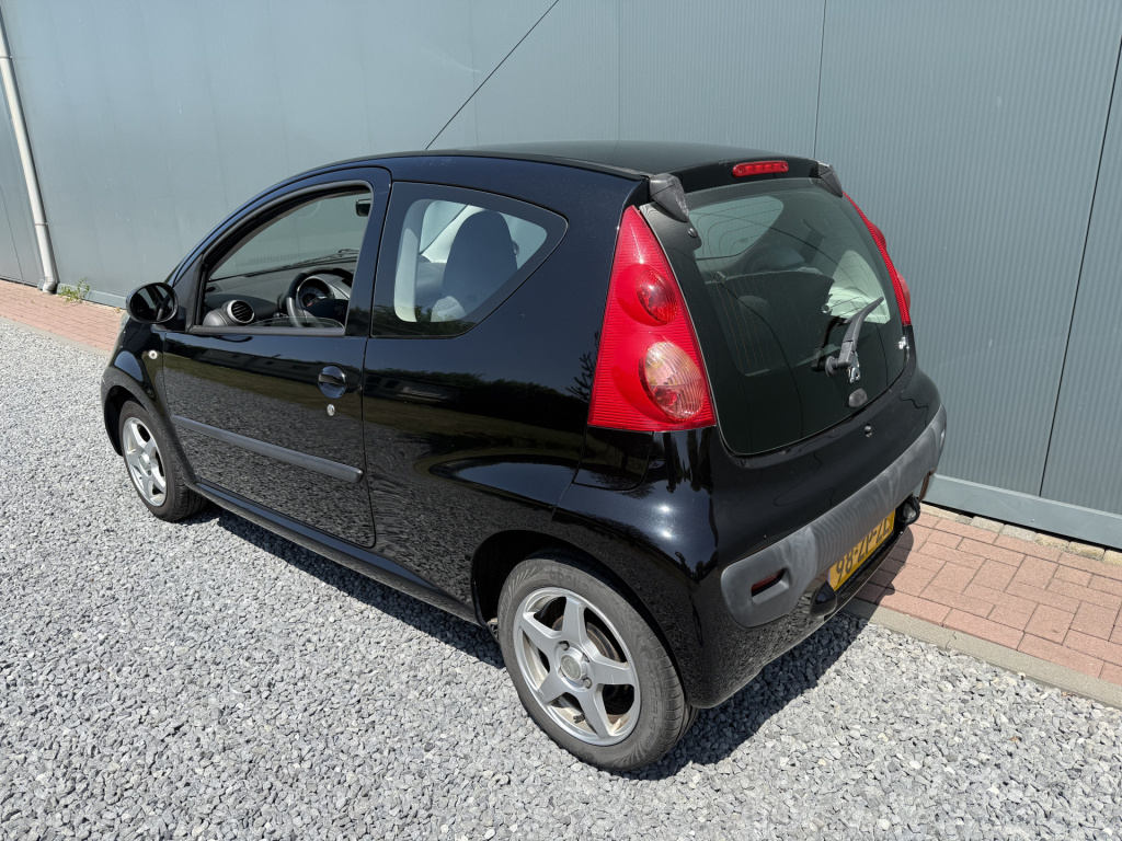 Peugeot 107