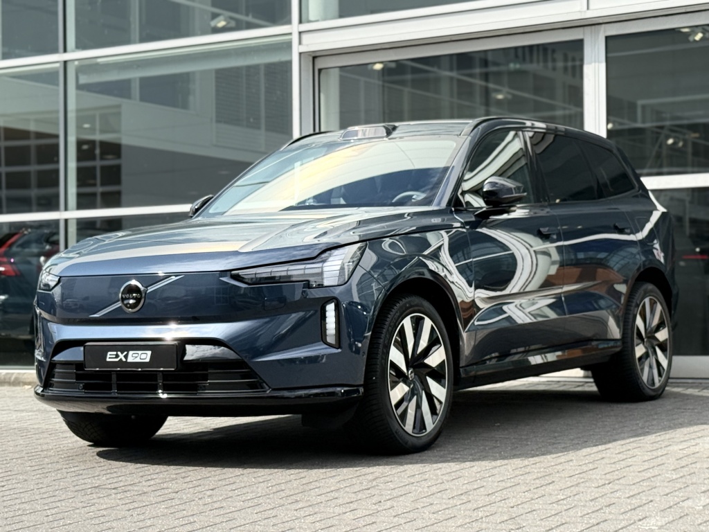 Volvo Ex90