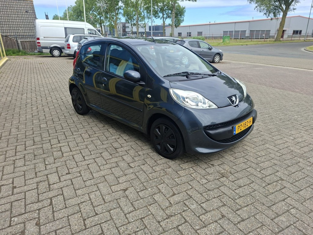 Peugeot 107
