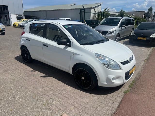 Hyundai I 20