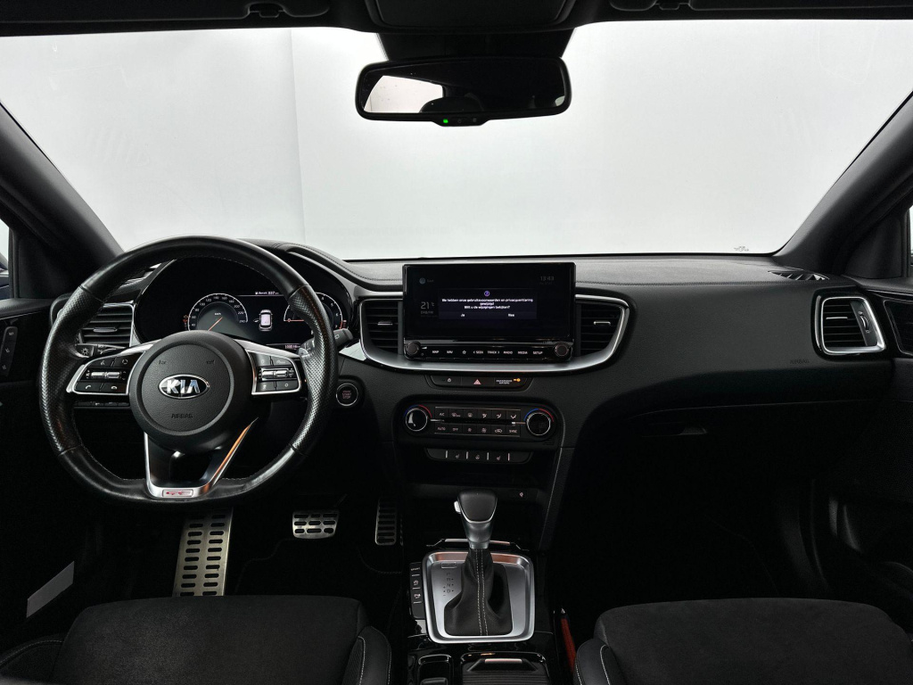 Kia Proceed