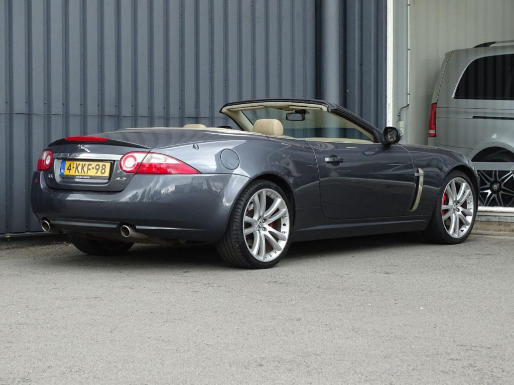 Jaguar Xk