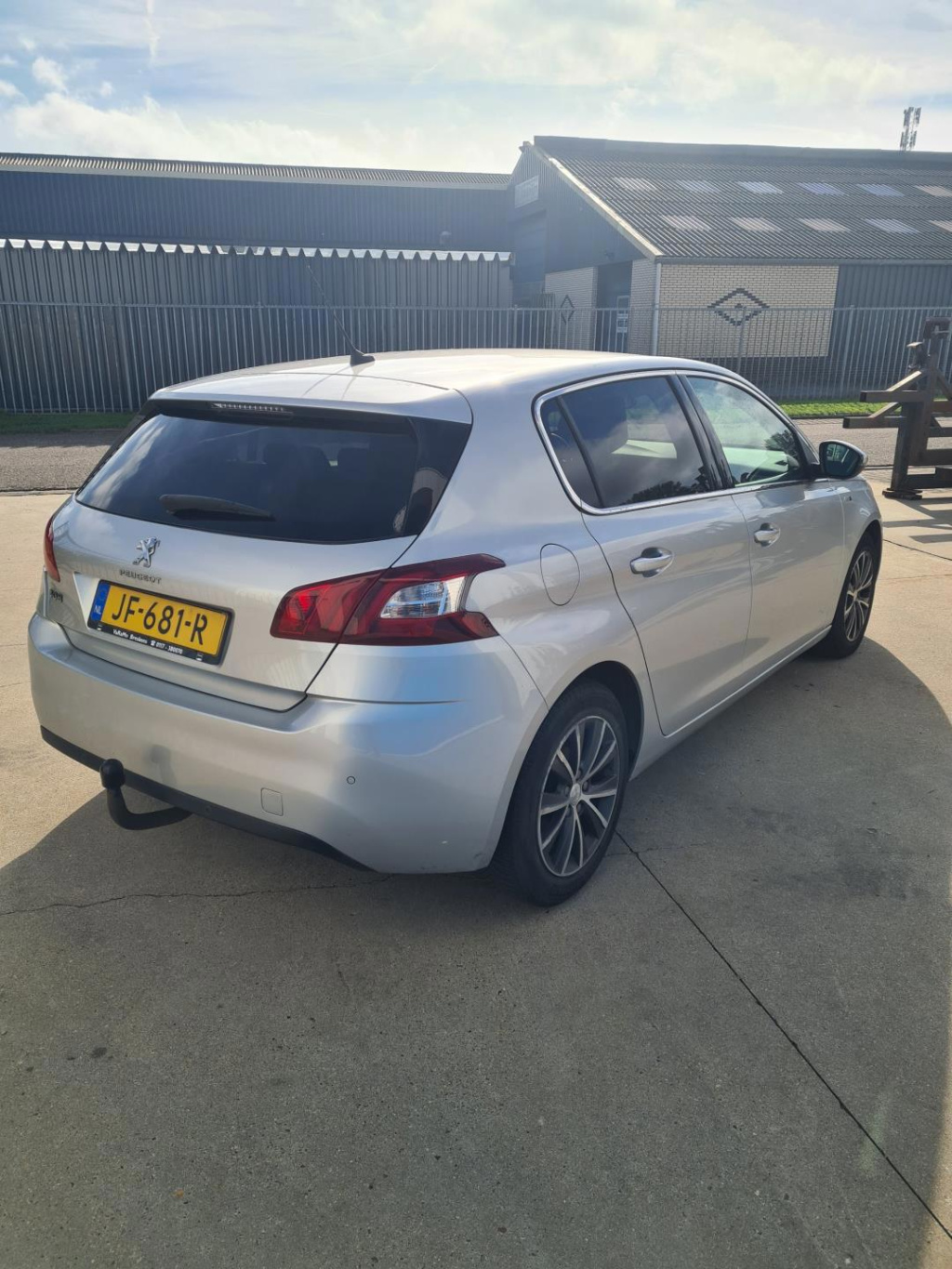 Peugeot 308