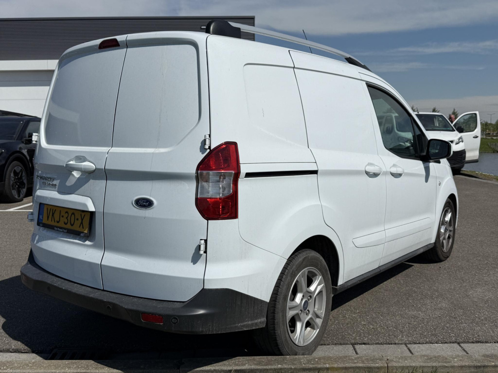 Ford Transit Courier