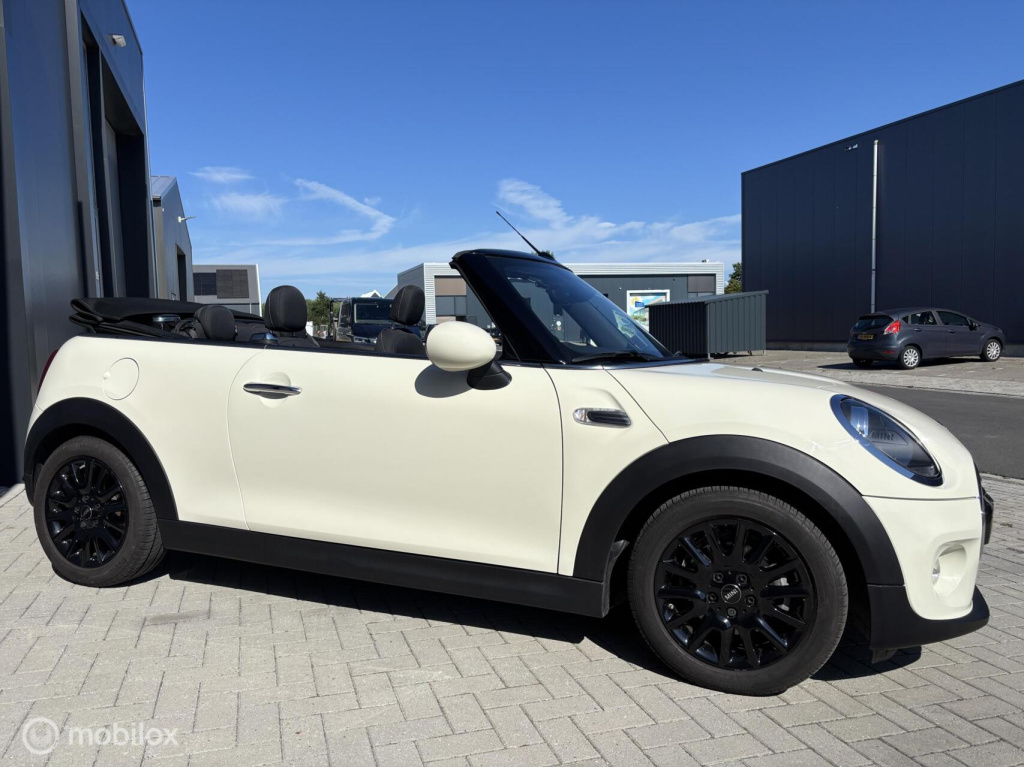 Mini Cooper Cabrio