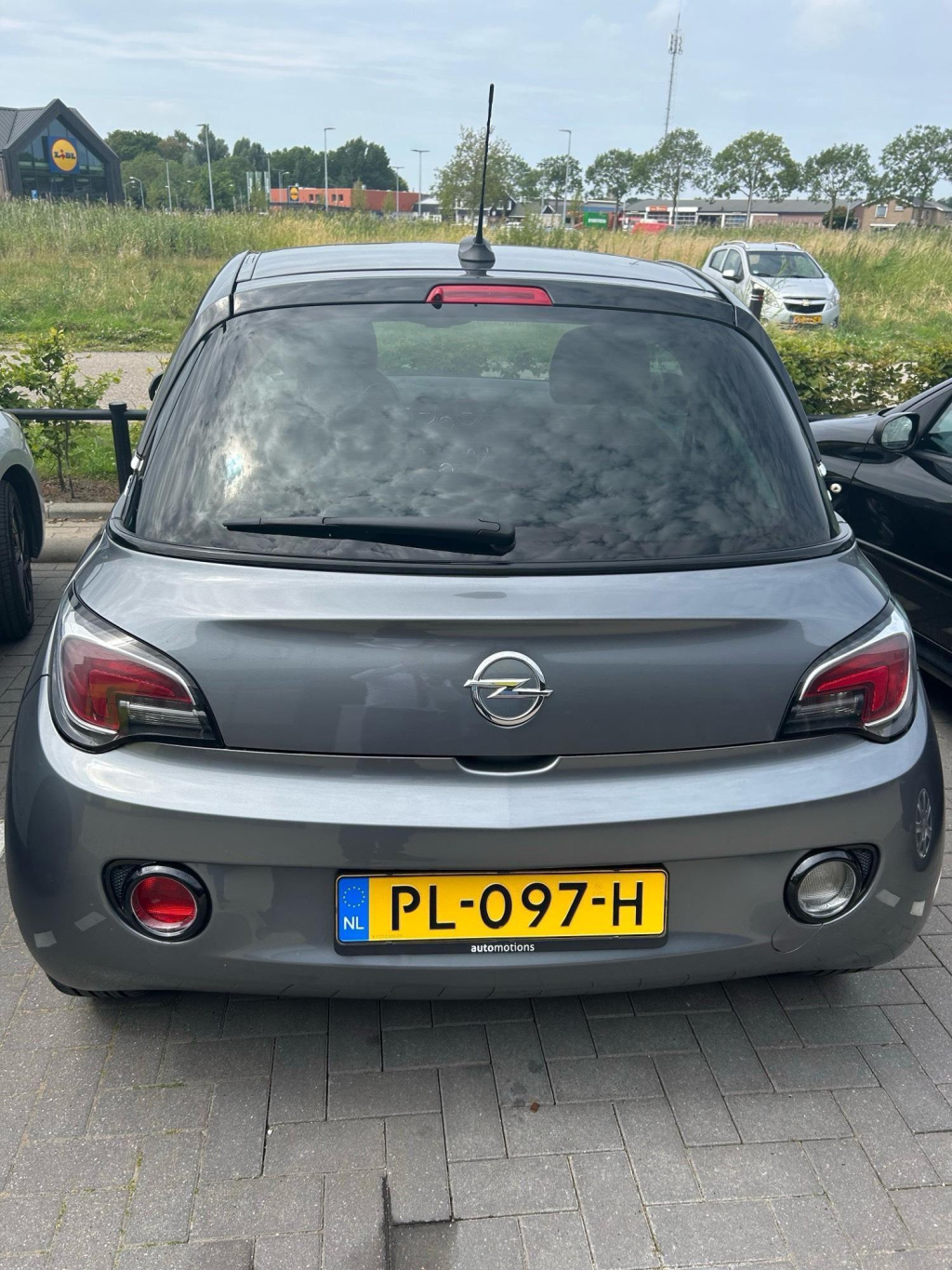 Opel Adam