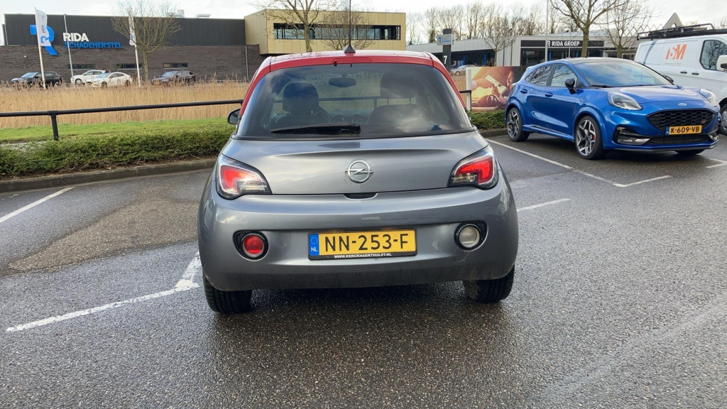 Opel Adam