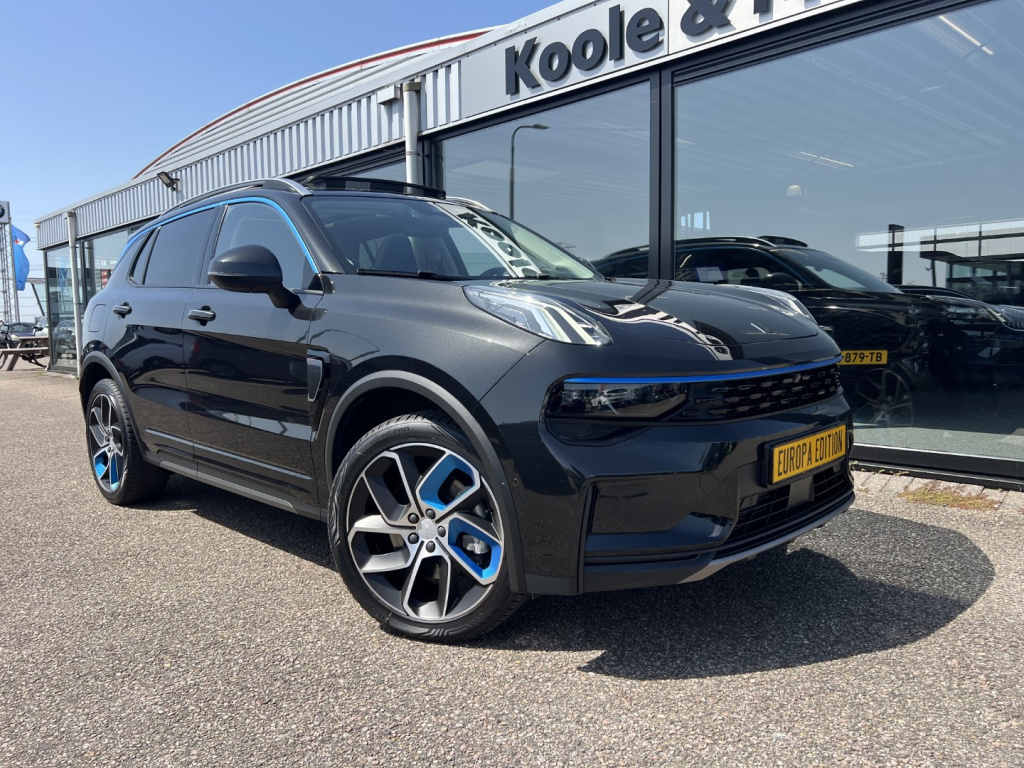 Lynk & Co 01
