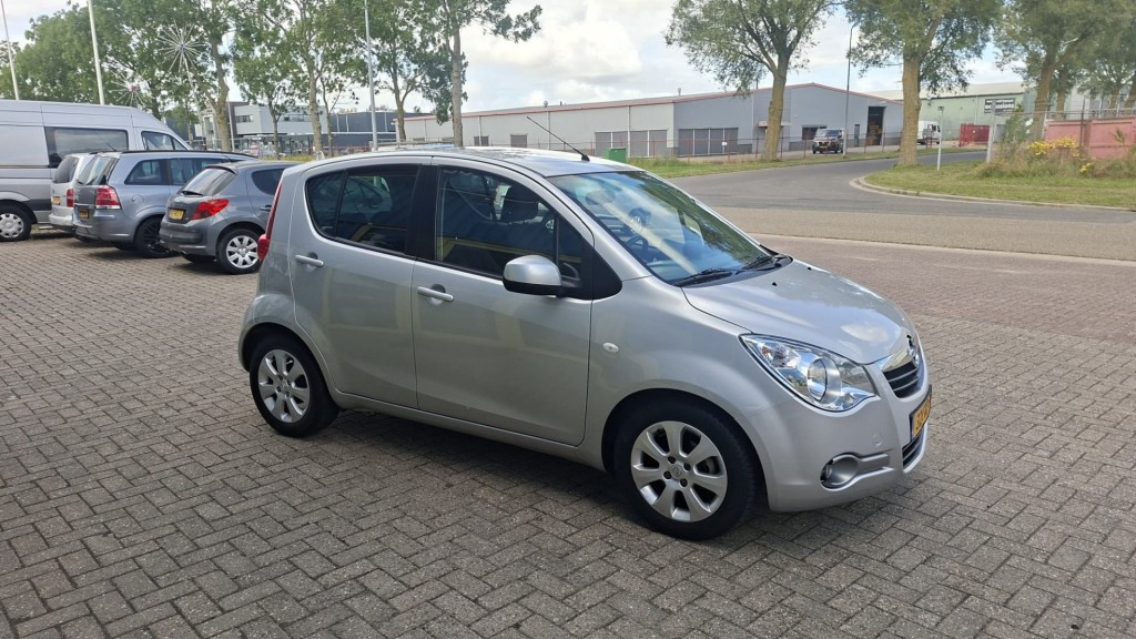 Opel Agila