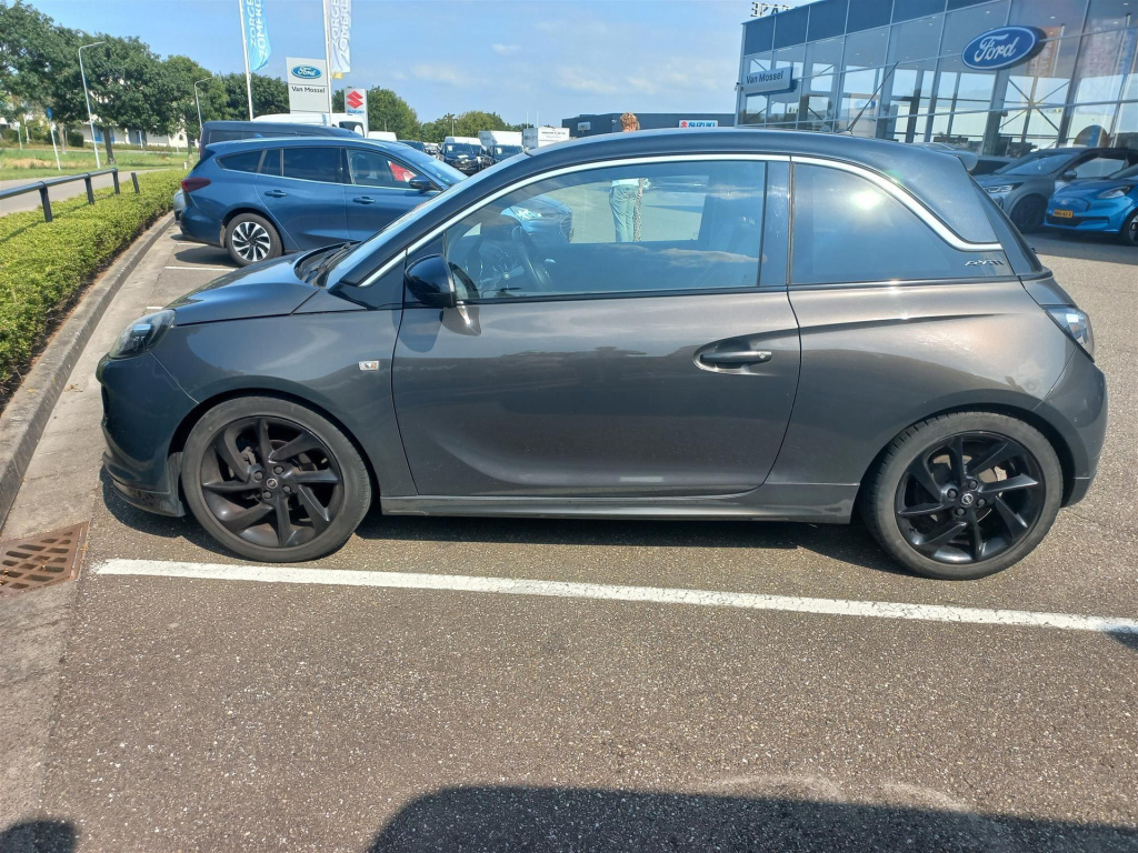 Opel Adam