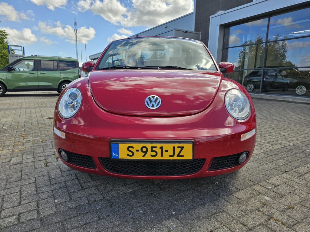 Volkswagen New Beetle