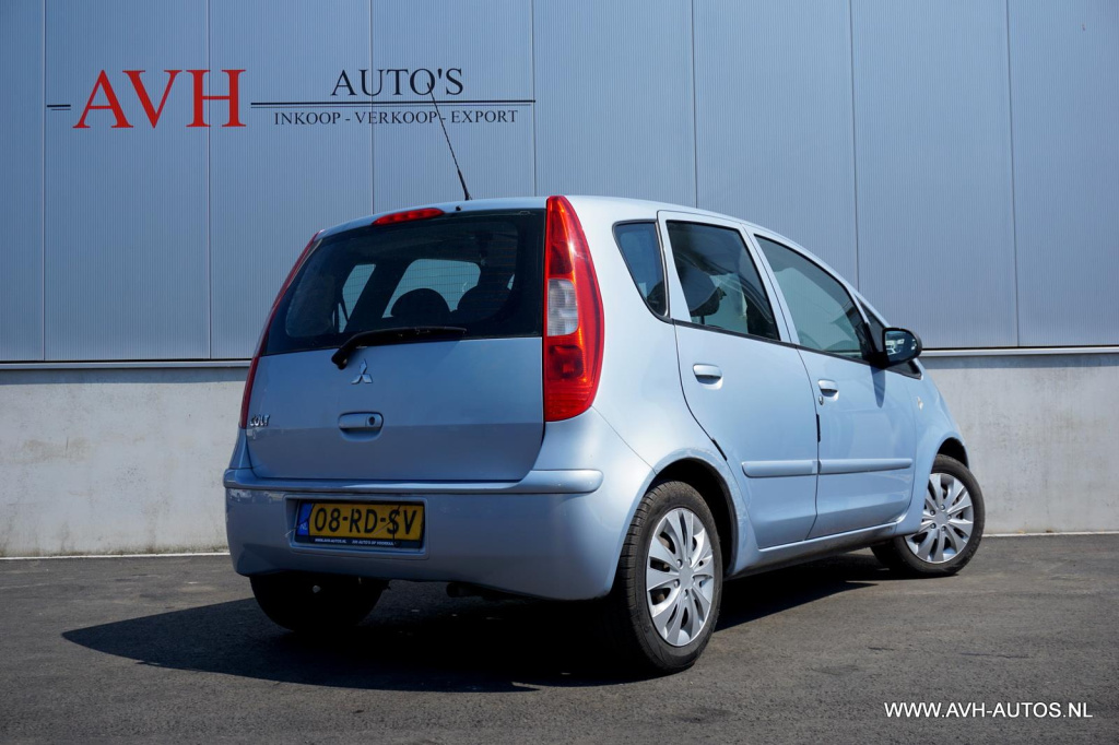 Mitsubishi Colt