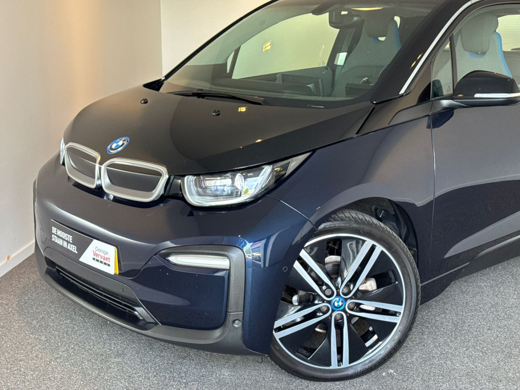BMW I3