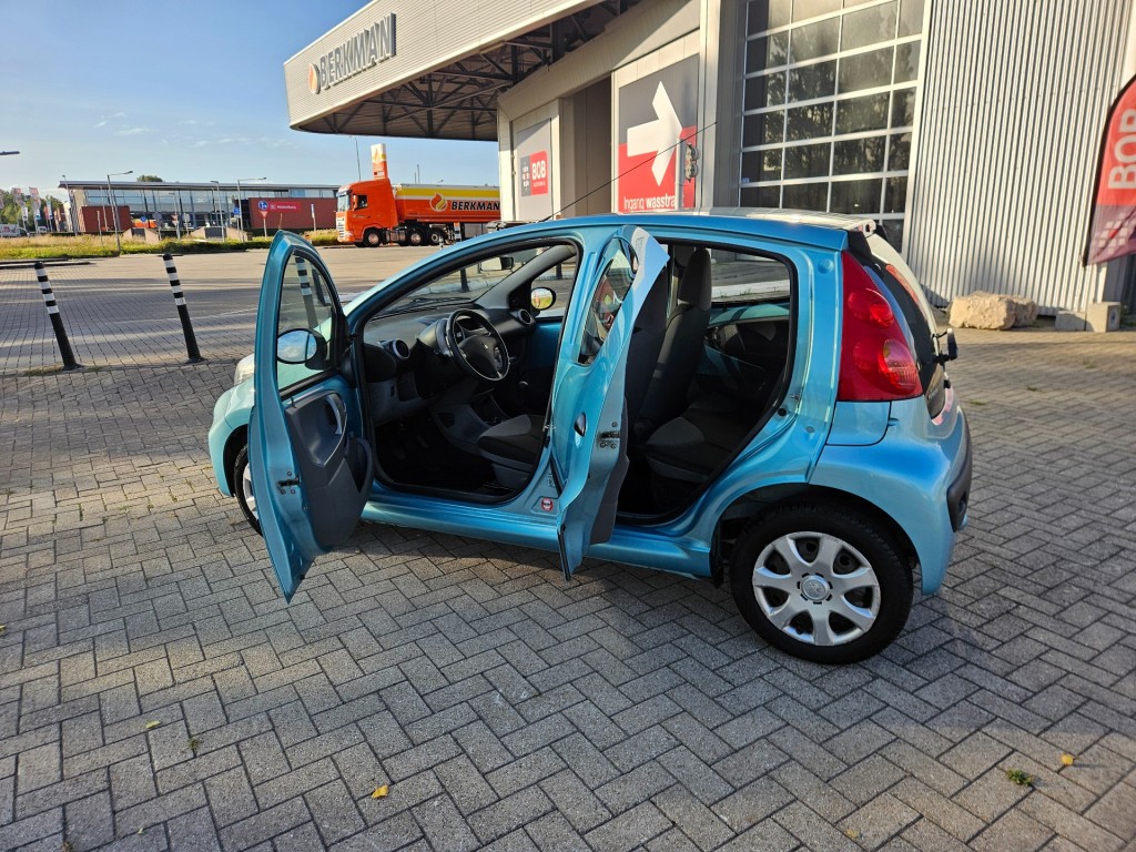 Peugeot 107