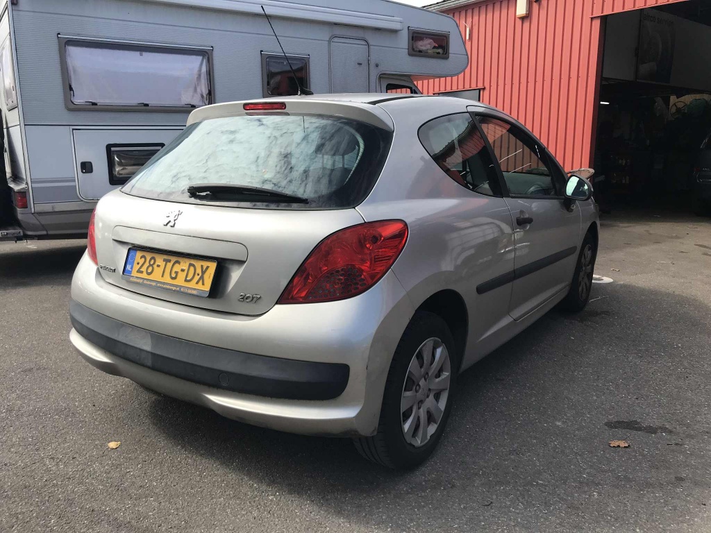 Peugeot 207