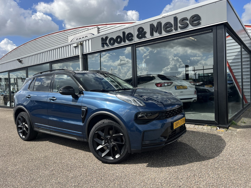 Lynk & Co 01