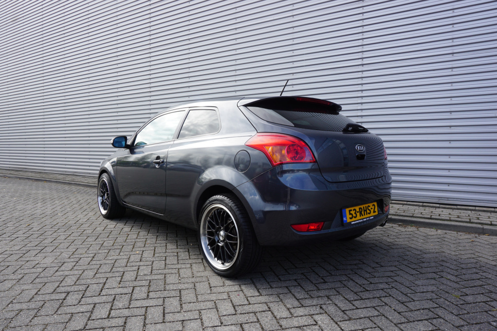 Kia Pro Cee D
