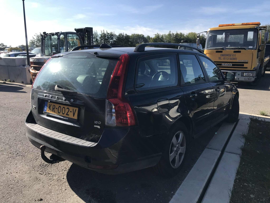 Volvo V50