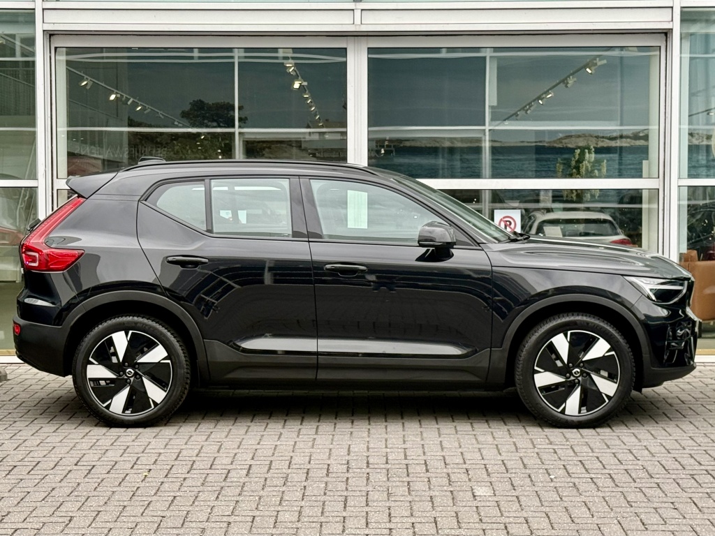 Volvo Ex40