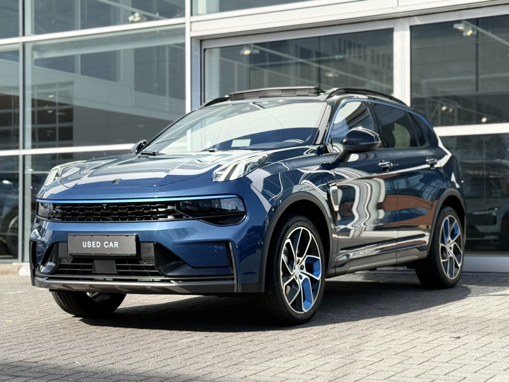 Lynk & Co 01
