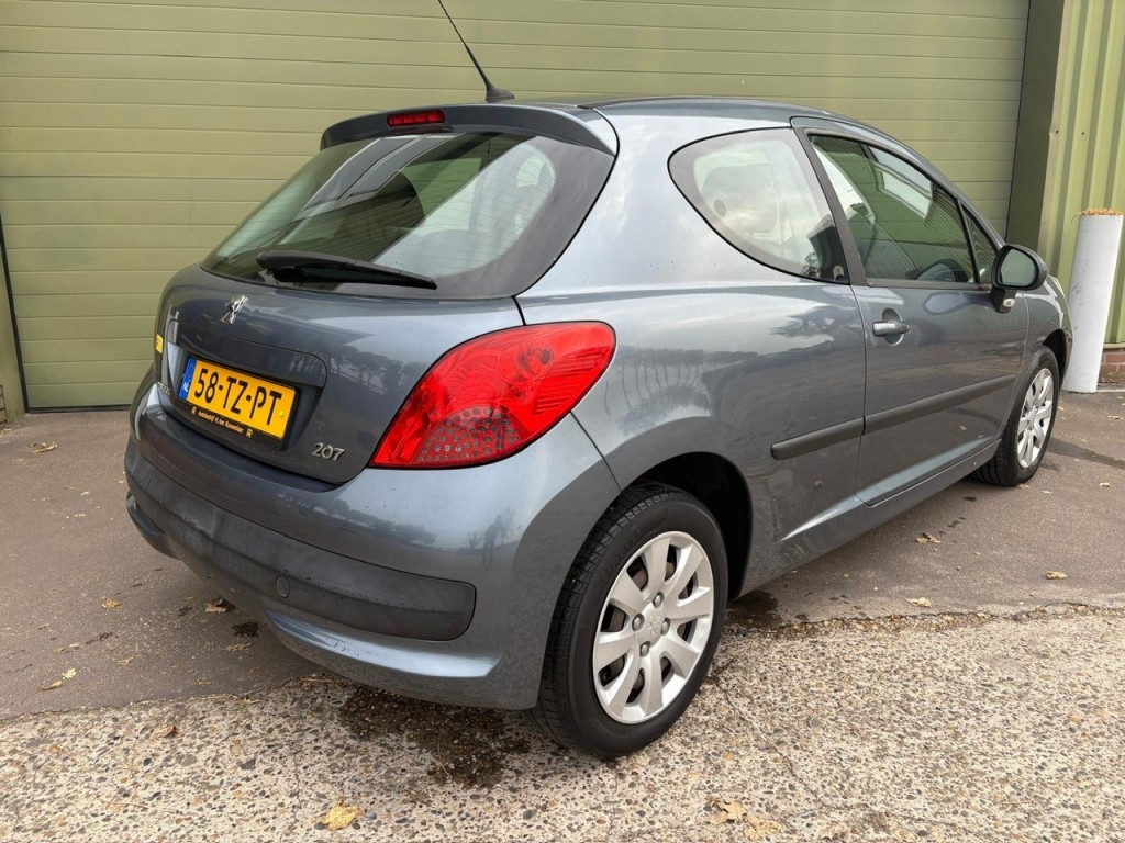 Peugeot 207