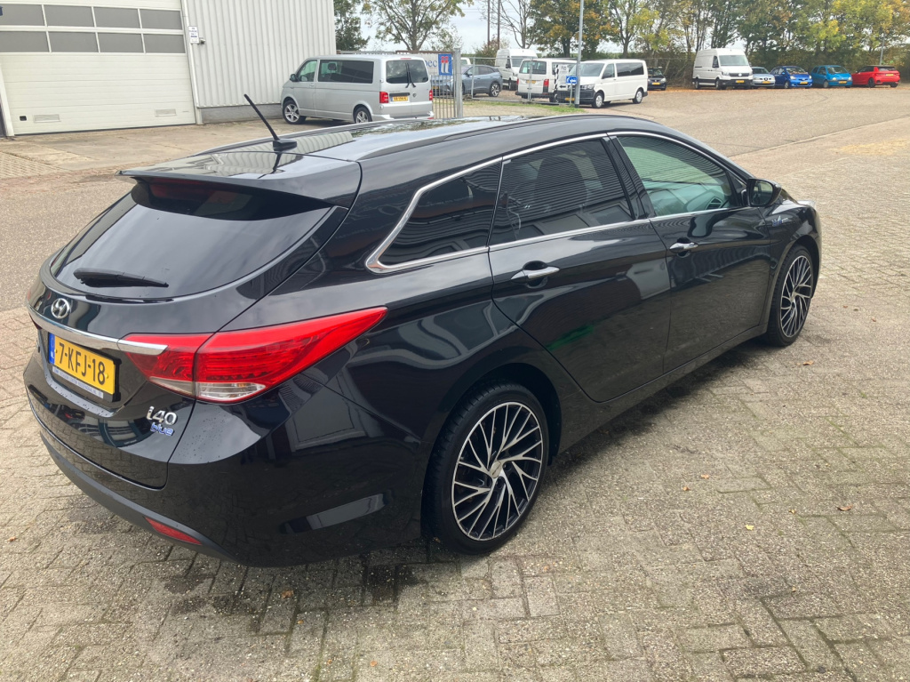 Hyundai I40