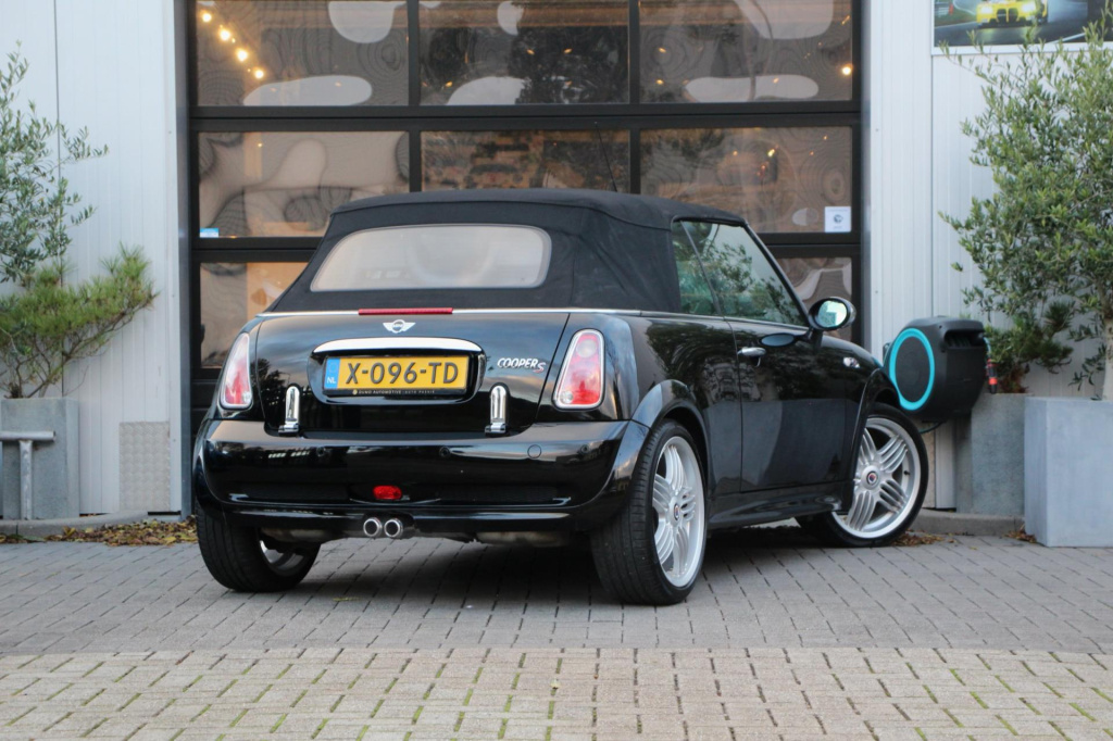 Mini Cabrio
