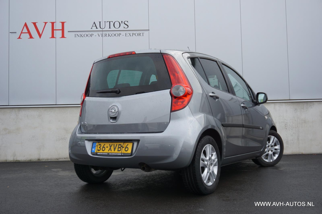 Opel Agila
