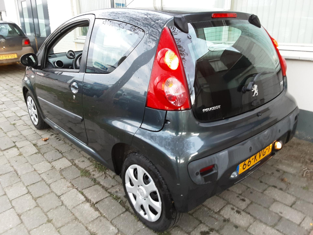 Peugeot 107