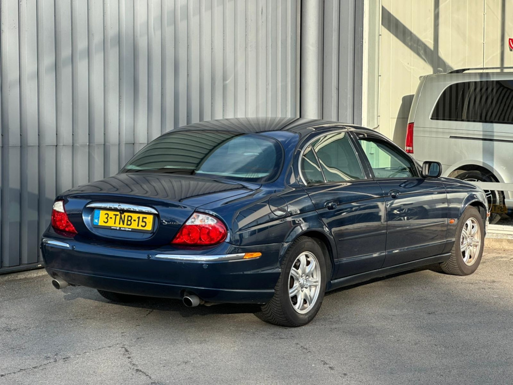 Jaguar S-Type