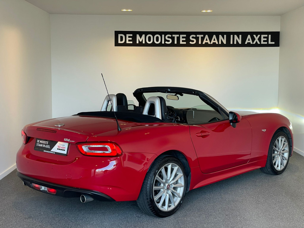Fiat 124 Spider