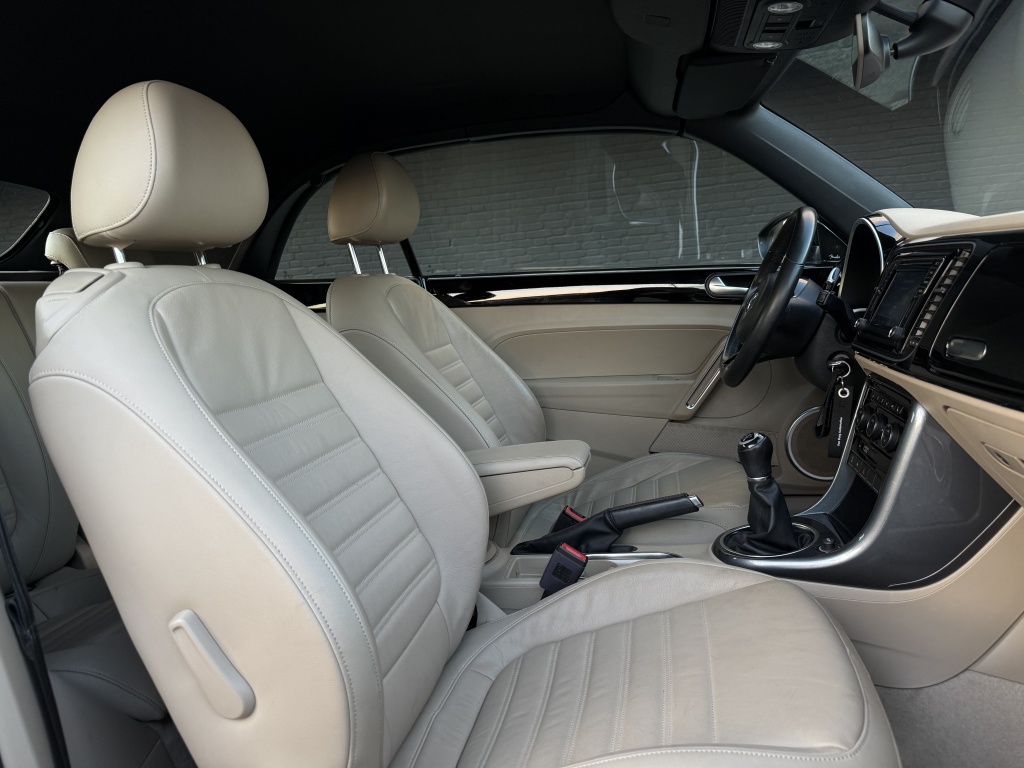 Volkswagen New Beetle