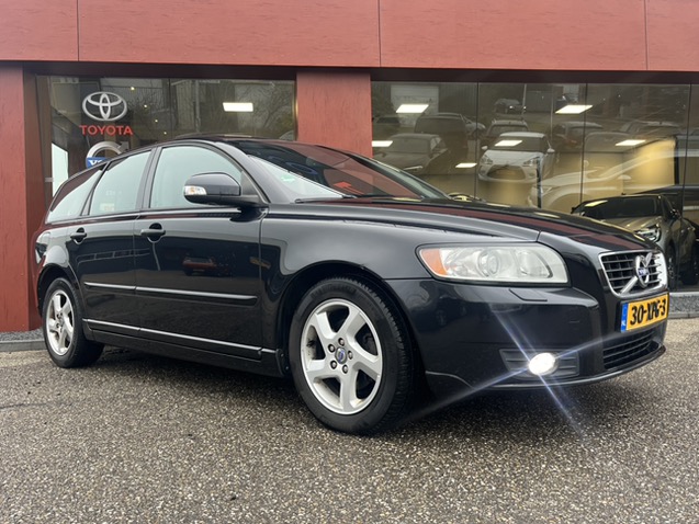 Volvo V50