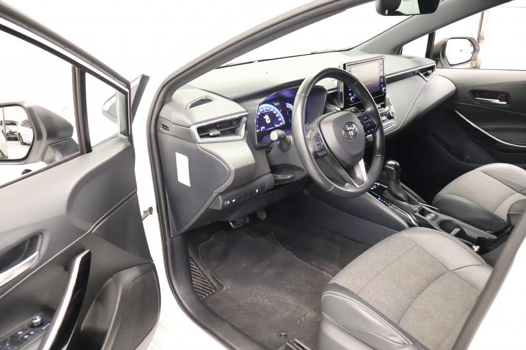 Toyota Corolla Touring Sports