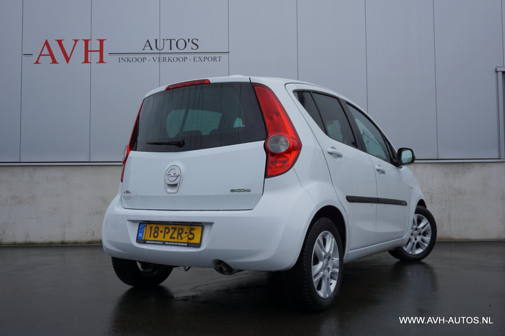 Opel Agila