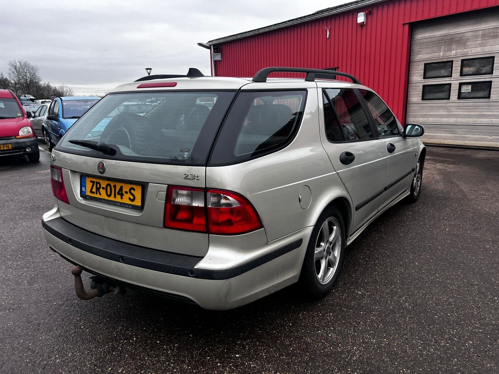 Saab 9-5