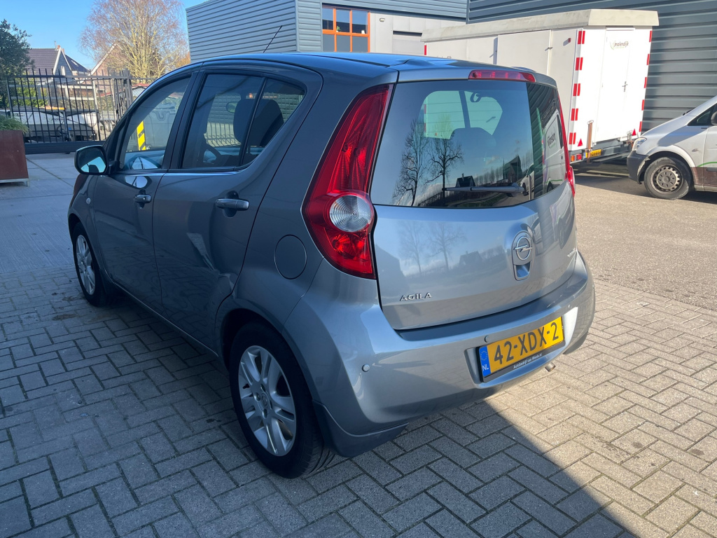 Opel Agila
