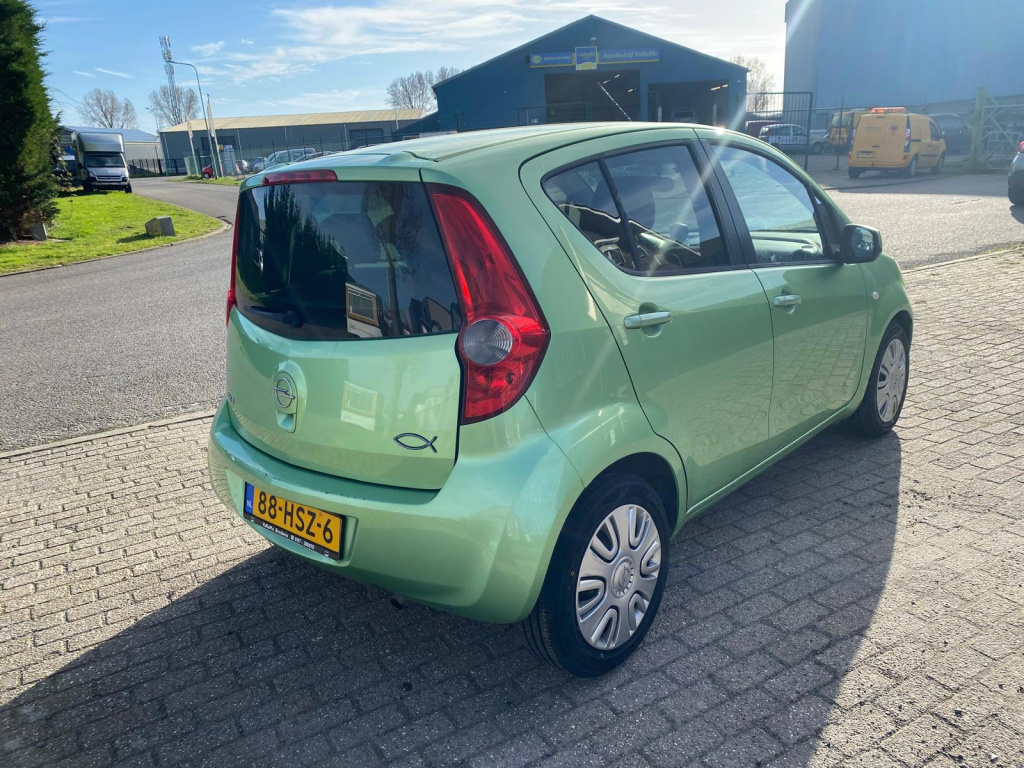 Opel Agila