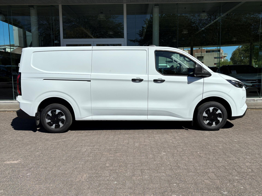 Ford E-transit Custom