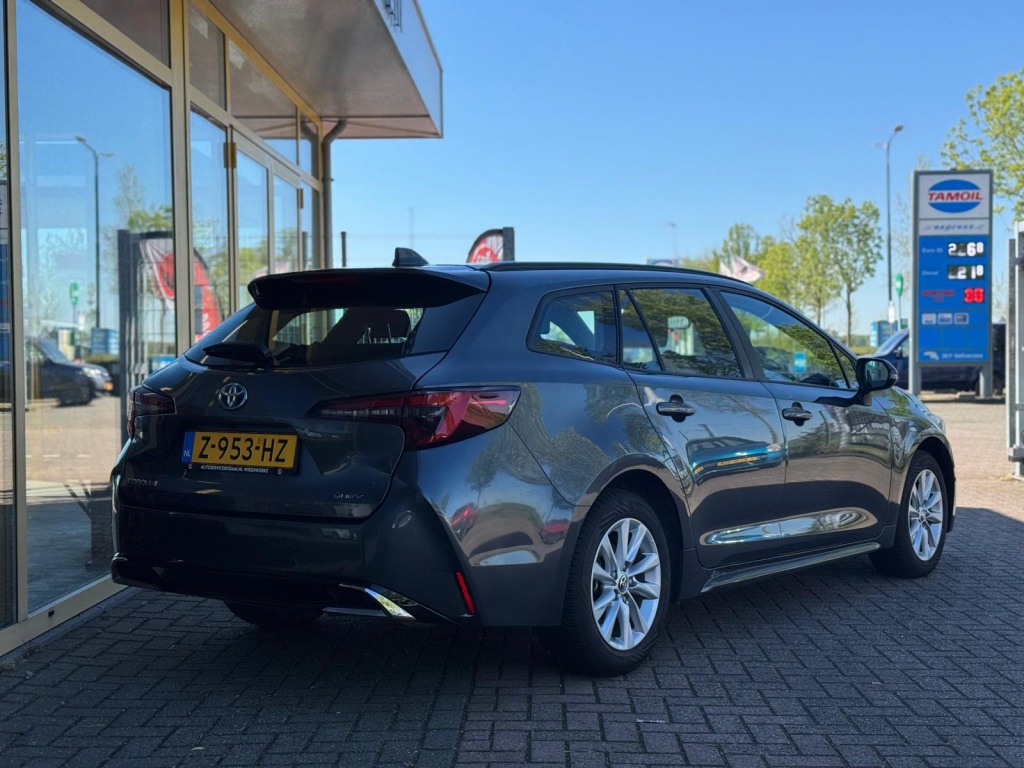 Toyota Corolla Touring Sports
