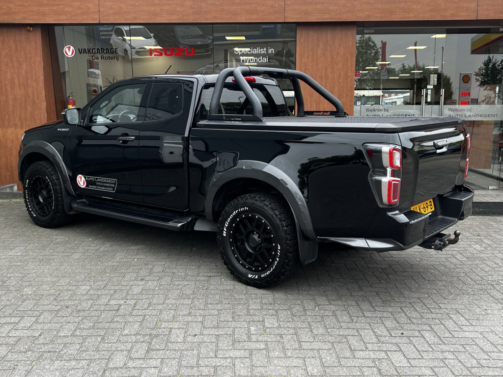 Isuzu D-max