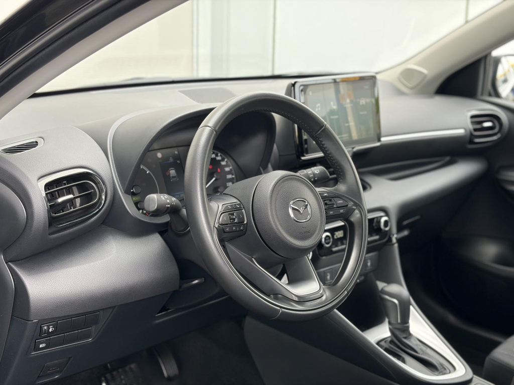 Mazda 2 Hybrid